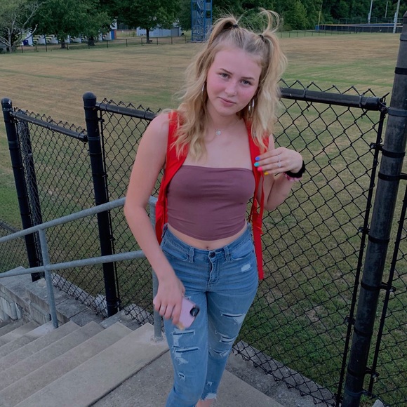 03liviacalhoun